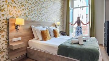 Studio, Balkon | Select-Comfort-Betten, laptopgeeigneter Arbeitsplatz