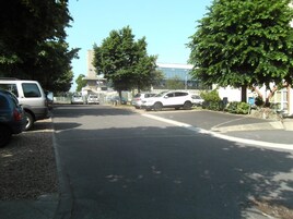 Estacionamiento: 9 por día