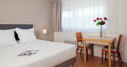 Séjours & Affaires Poitiers Lamartine