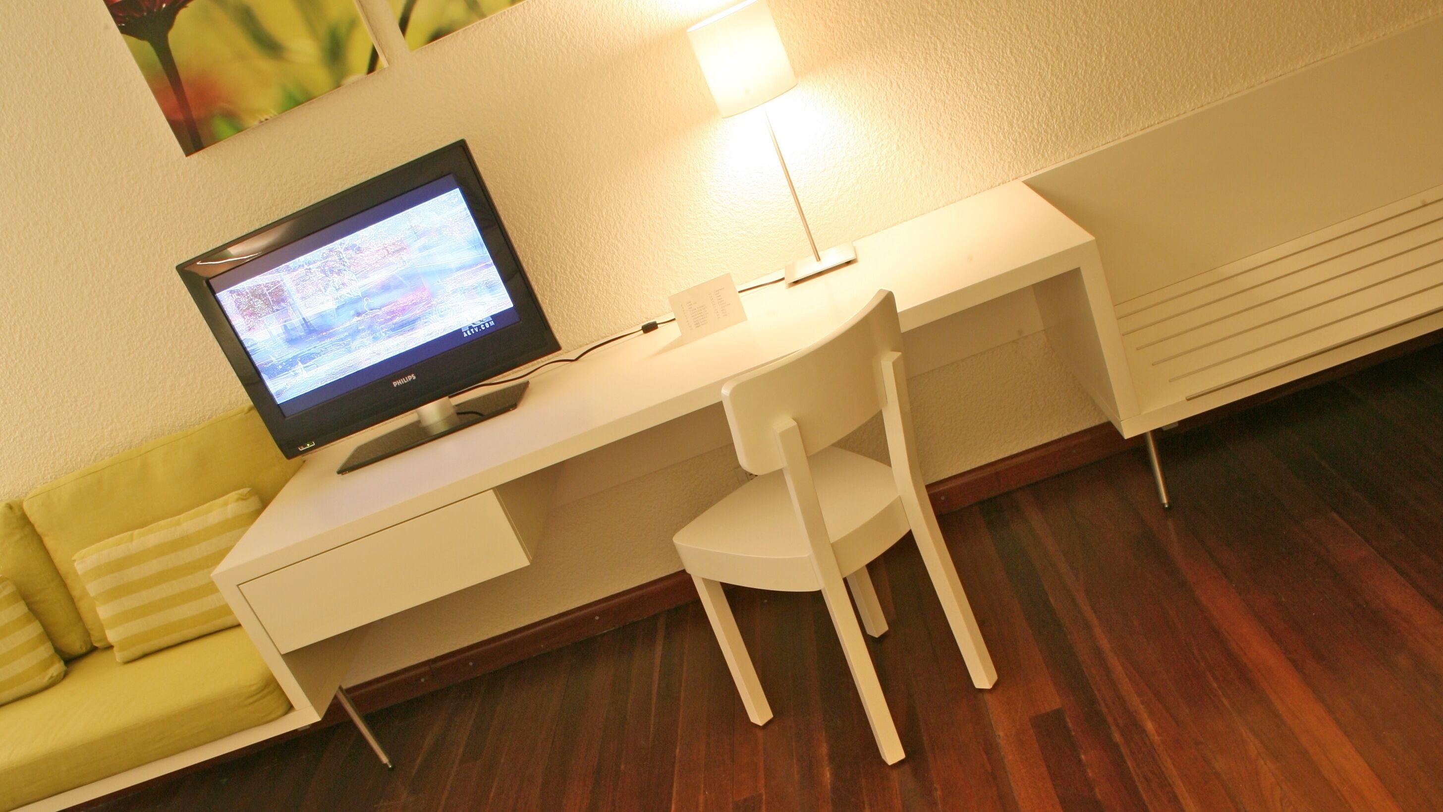 1 bedroom, premium bedding, in-room safe, laptop workspace