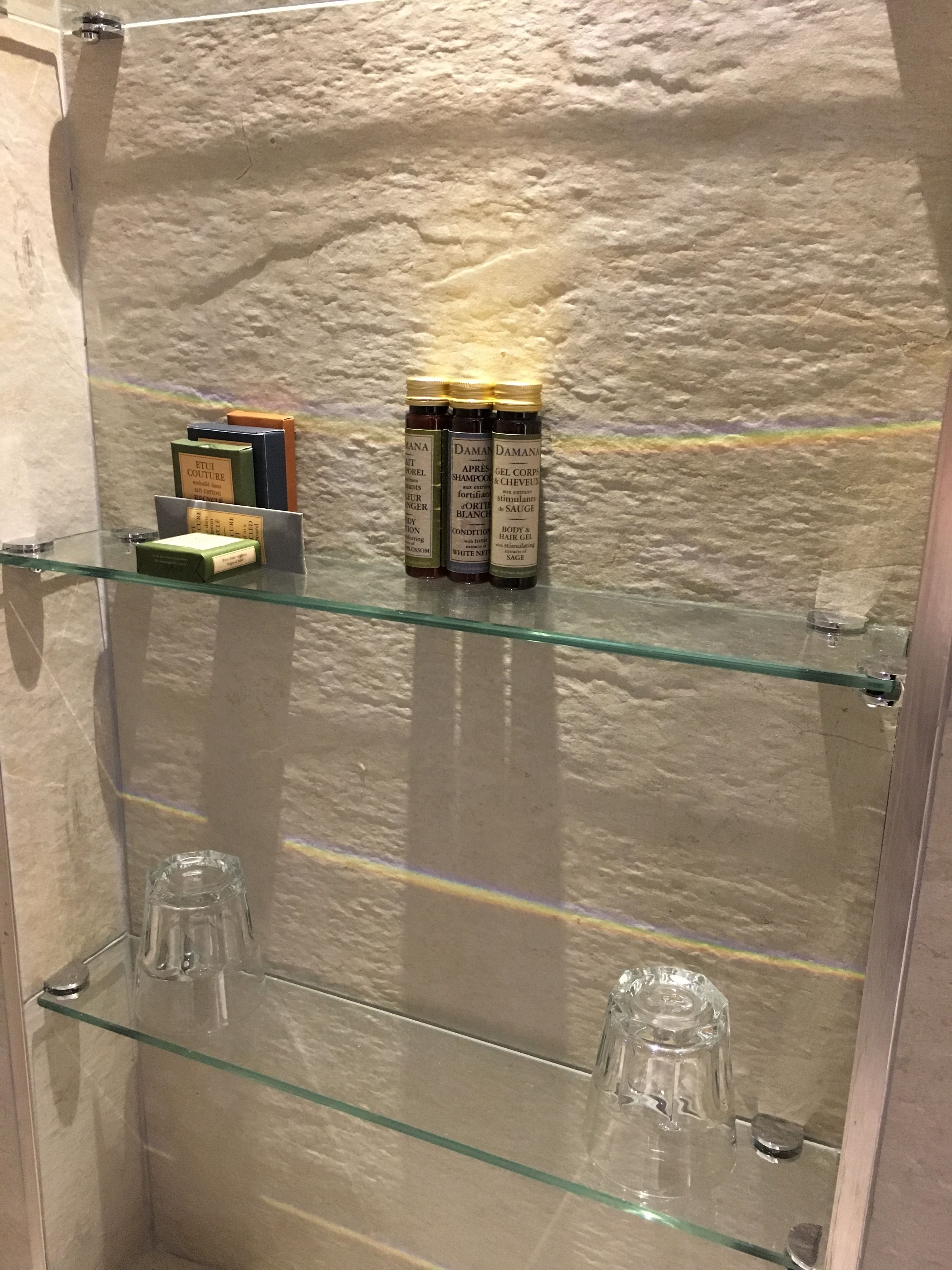 combined shower/bathtub, free toiletries, hair dryer, towels