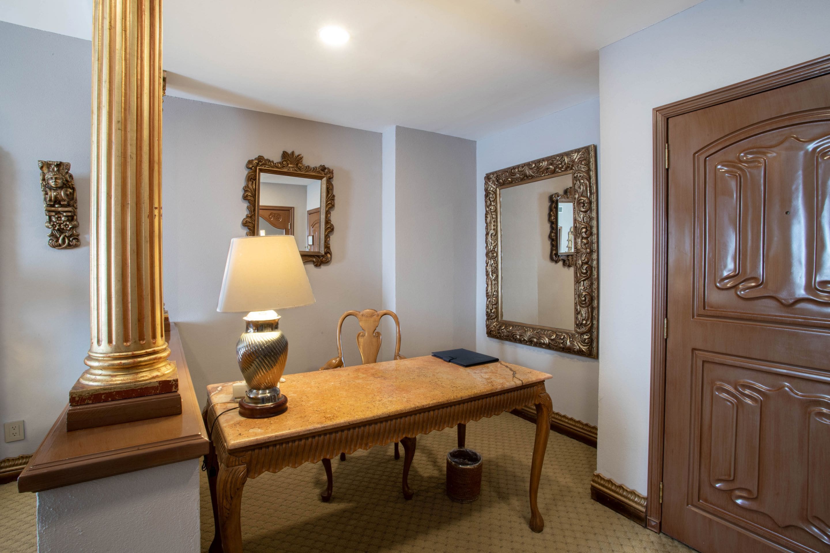 gran clase suite king | 1 bedroom, premium bedding, minibar, in-room safe