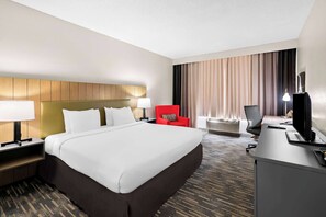 Premium bedding, down comforters, individually furnished, desk