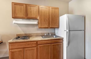 Standard Studio, 2 Double Beds, Non Smoking, Refrigerator & Microwave | Desk, laptop workspace, iron/ironing board, free WiFi - Extended Stay America Select Suites - Wichita - North (Wichita)