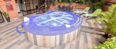 Baignoire à remous intérieure