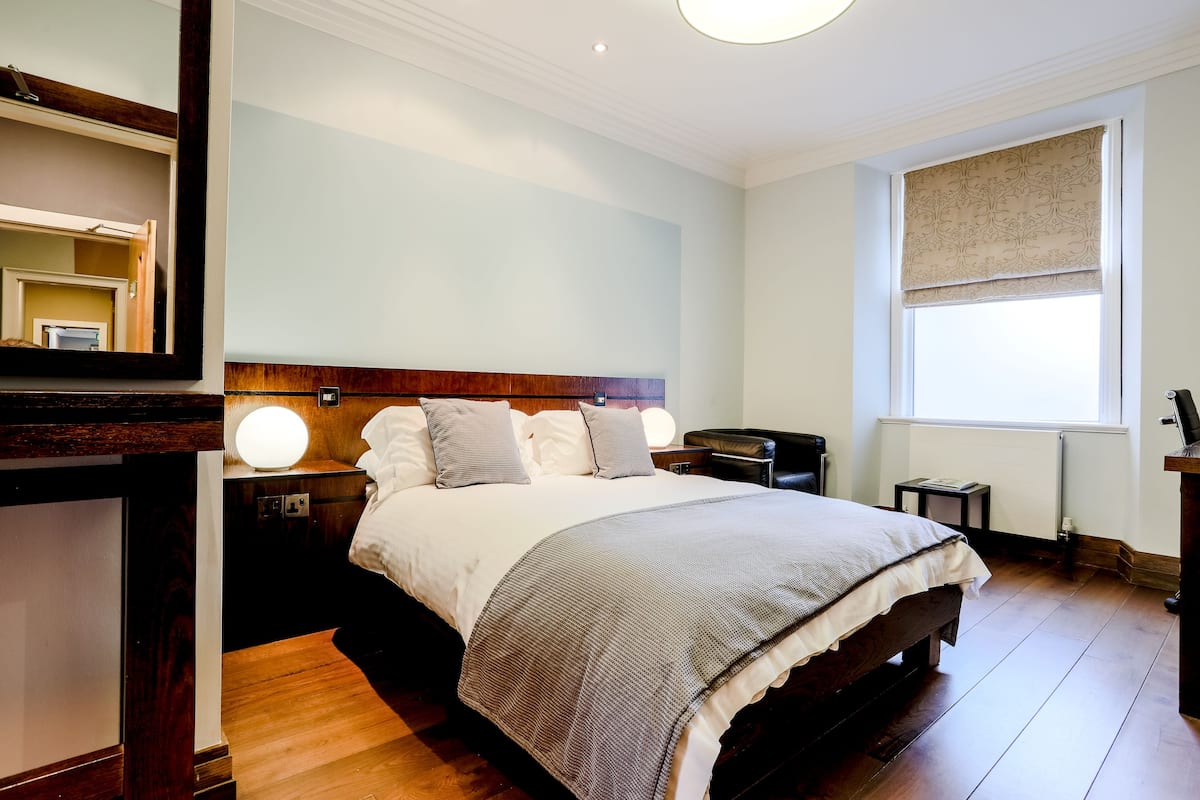 1 habitación y colchones con efecto memoria