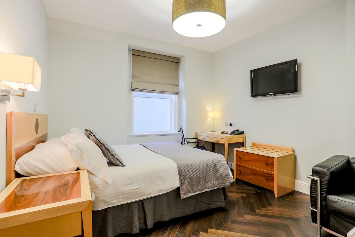 1 habitación y colchones con efecto memoria