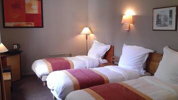 Free WiFi, bed sheets