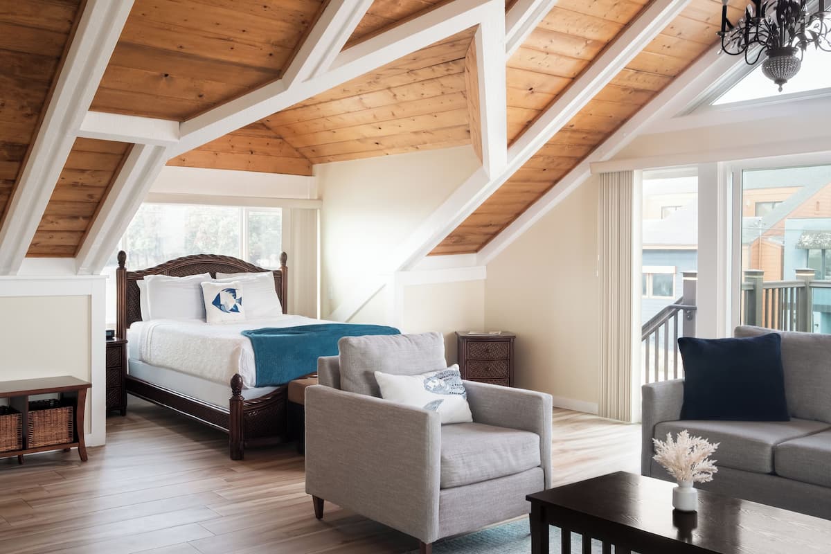 Penthouse clásico | 1 habitación, ropa de cama hipoalergénica y decoración personalizada