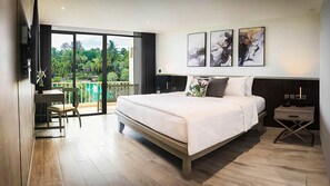 Premium bedding, in-room safe, individually furnished, blackout curtains - Paradox Resort Phuket (Karon)