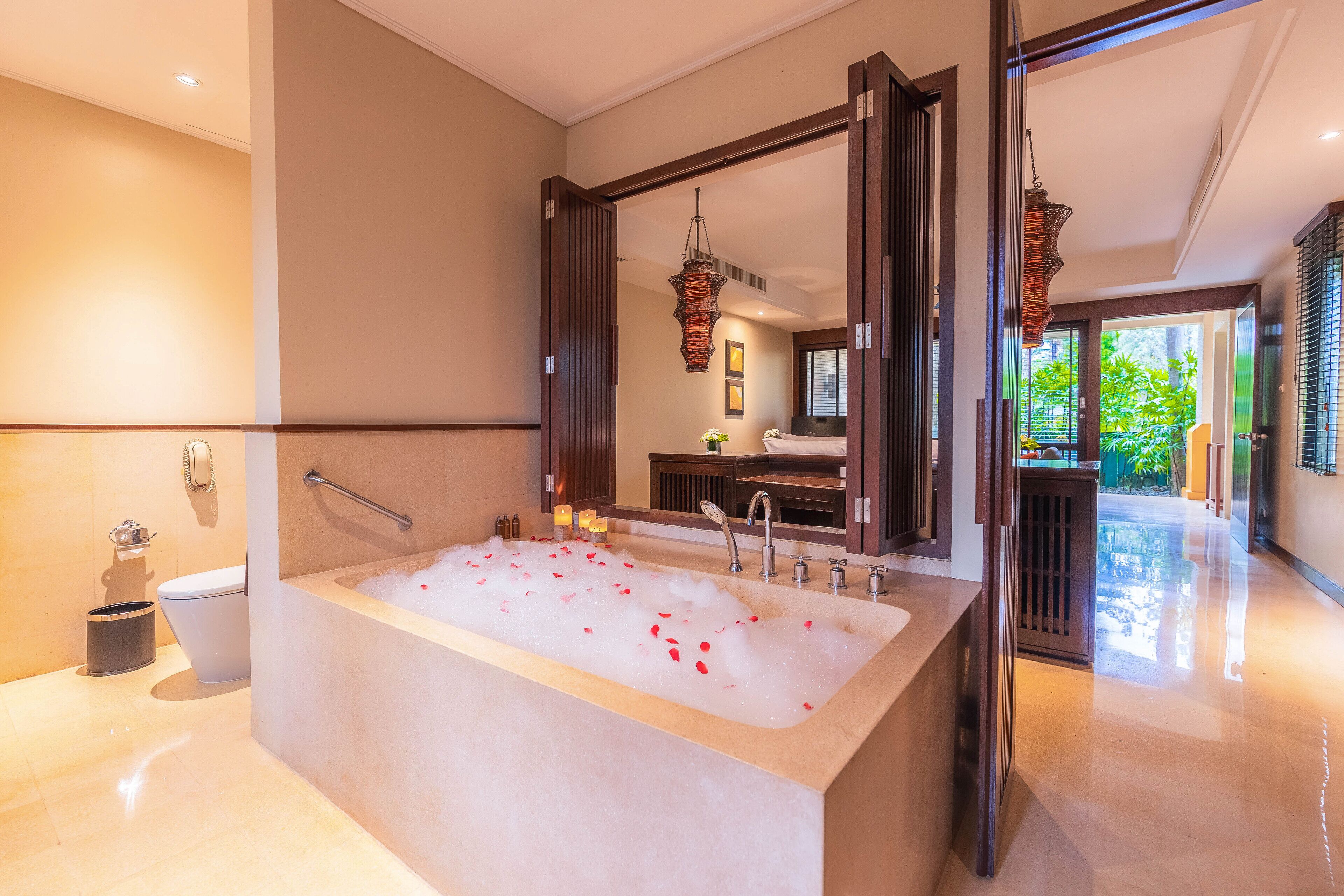 Foto - Mövenpick Resort & Spa Karon Beach Phuket