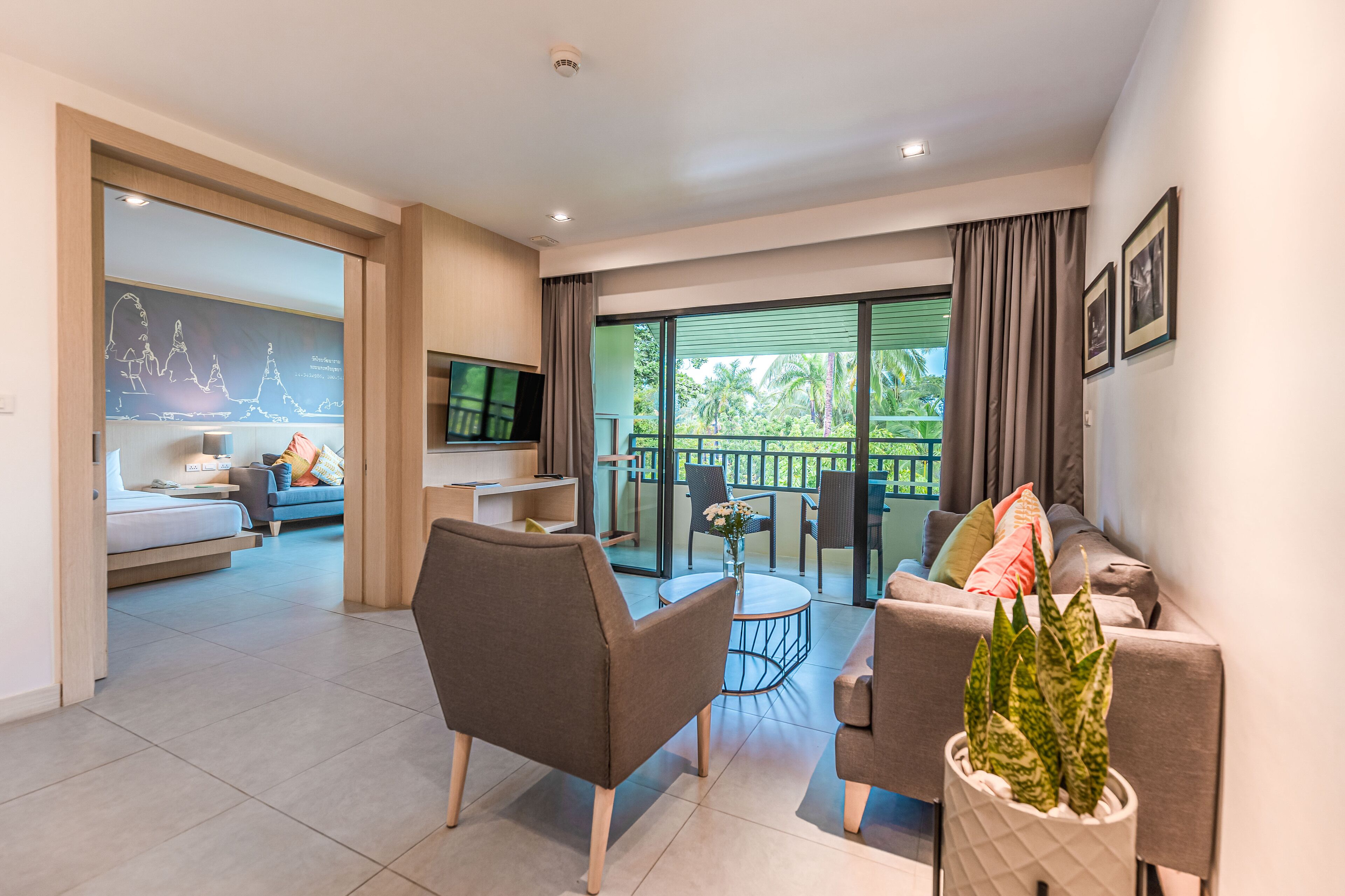 one-bedroom suite garden view | 1 bedroom, premium bedding, in-room safe, individually furnished