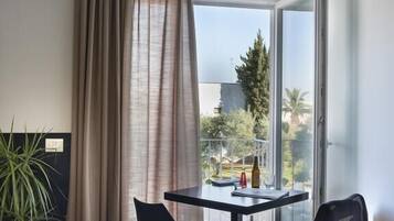 Comfort-Doppelzimmer, Gartenblick