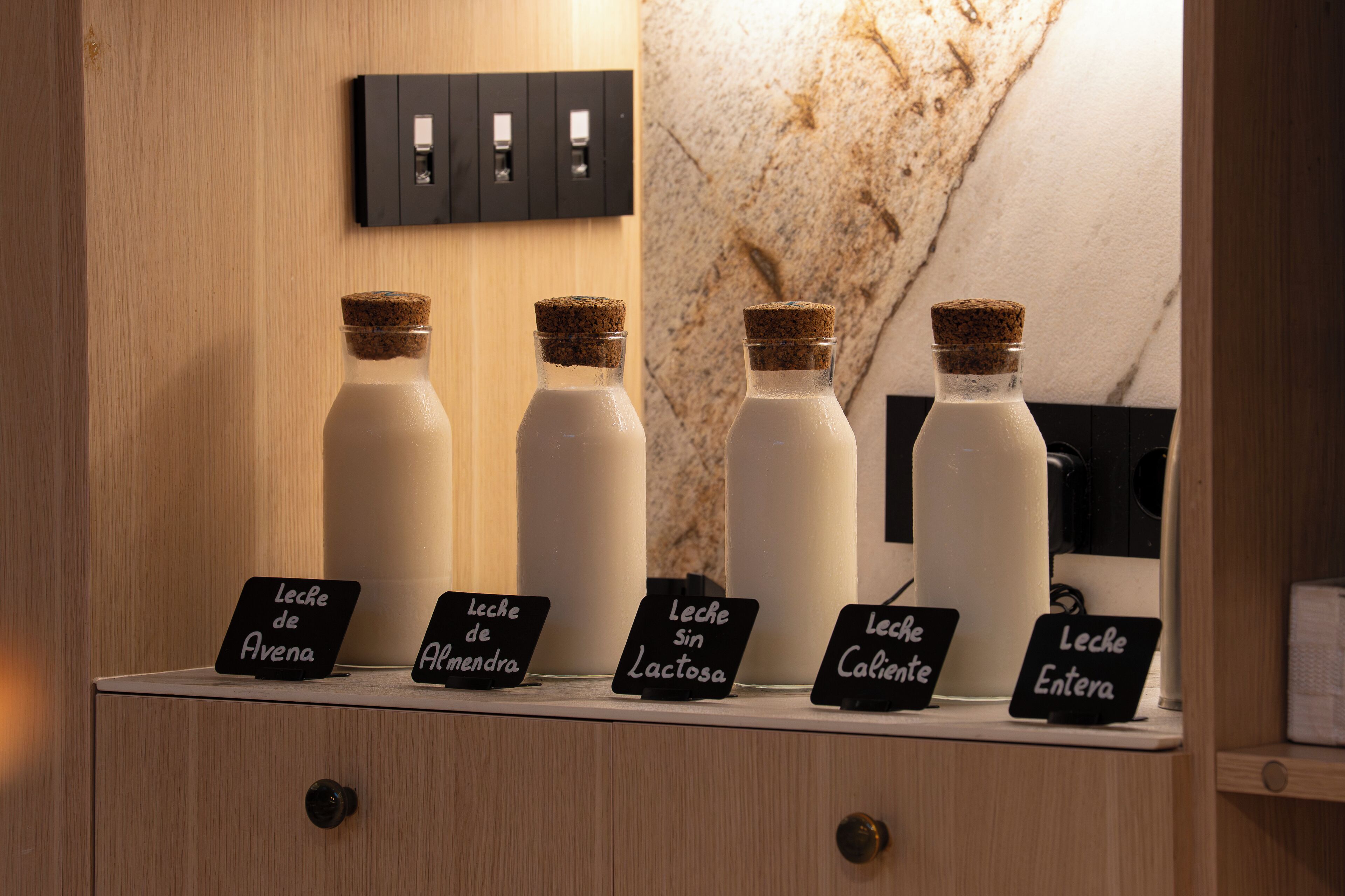 daily buffet breakfast (eur 15.50 per person)