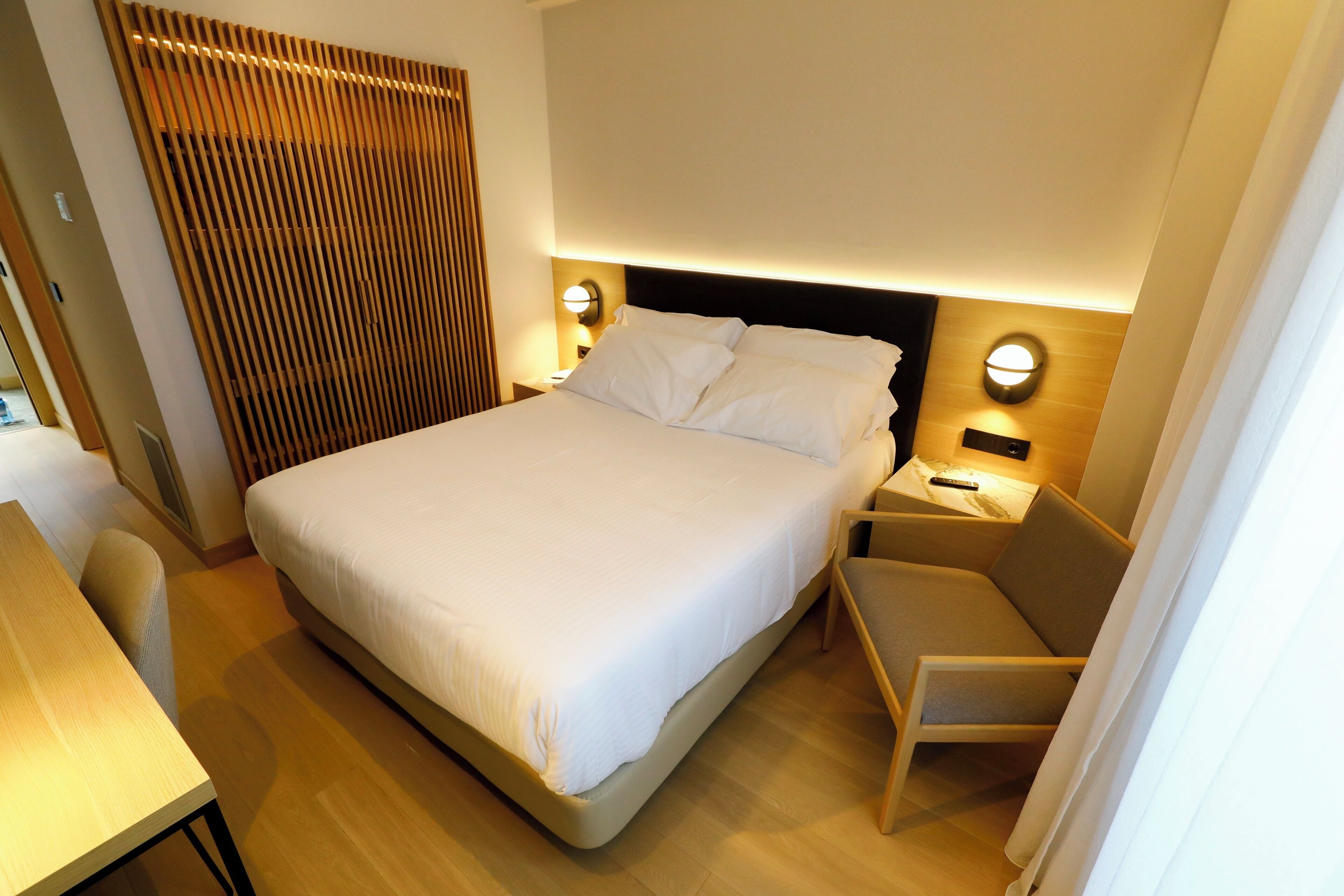 Minibar, in-room safe, desk, blackout curtains