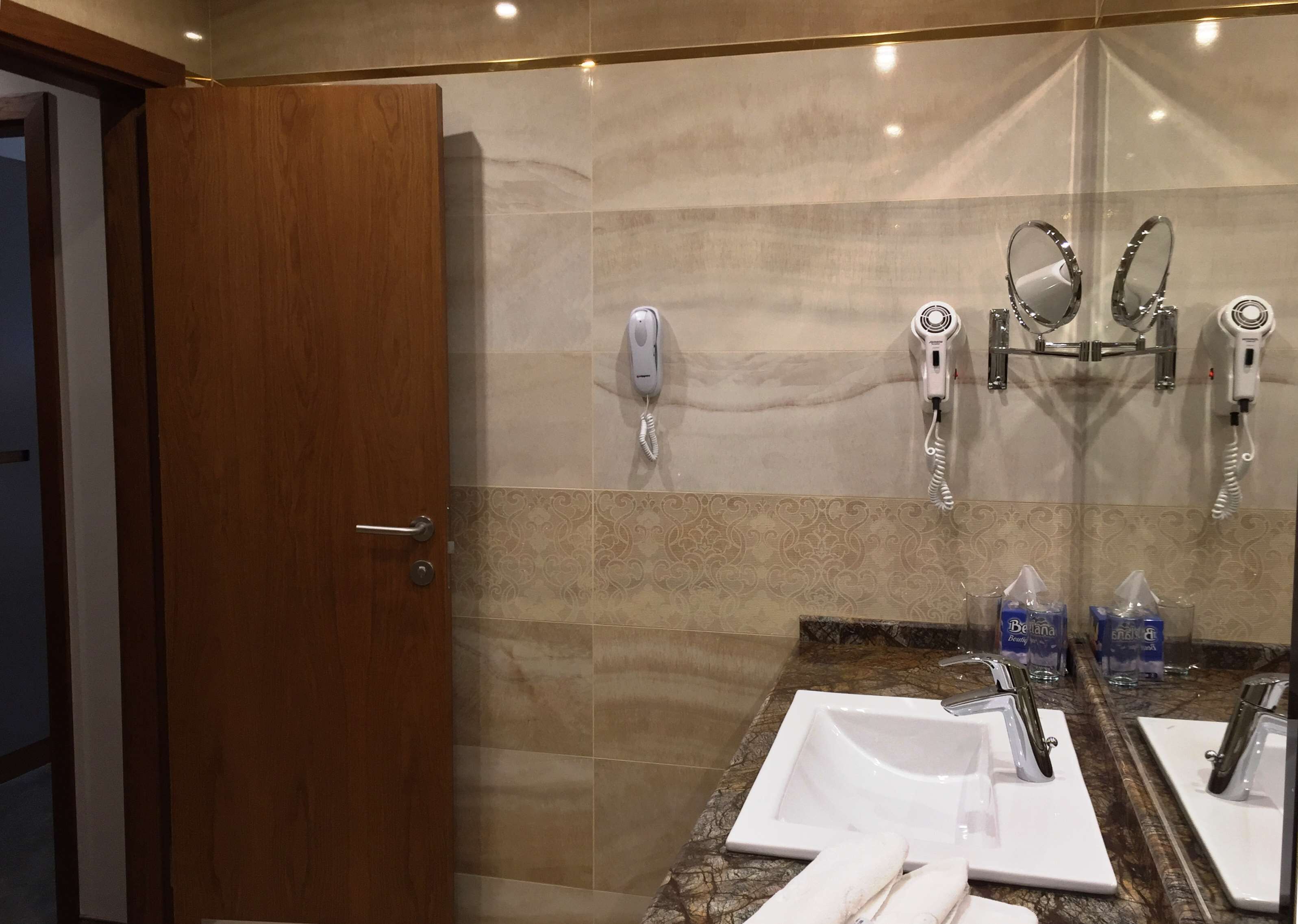 Photo - Golden Tulip Varna