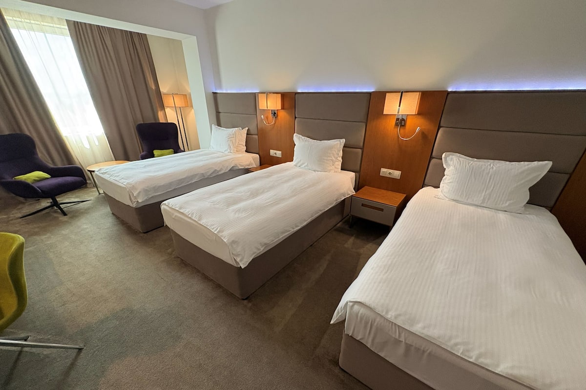 Standard Room, 3 Single Beds