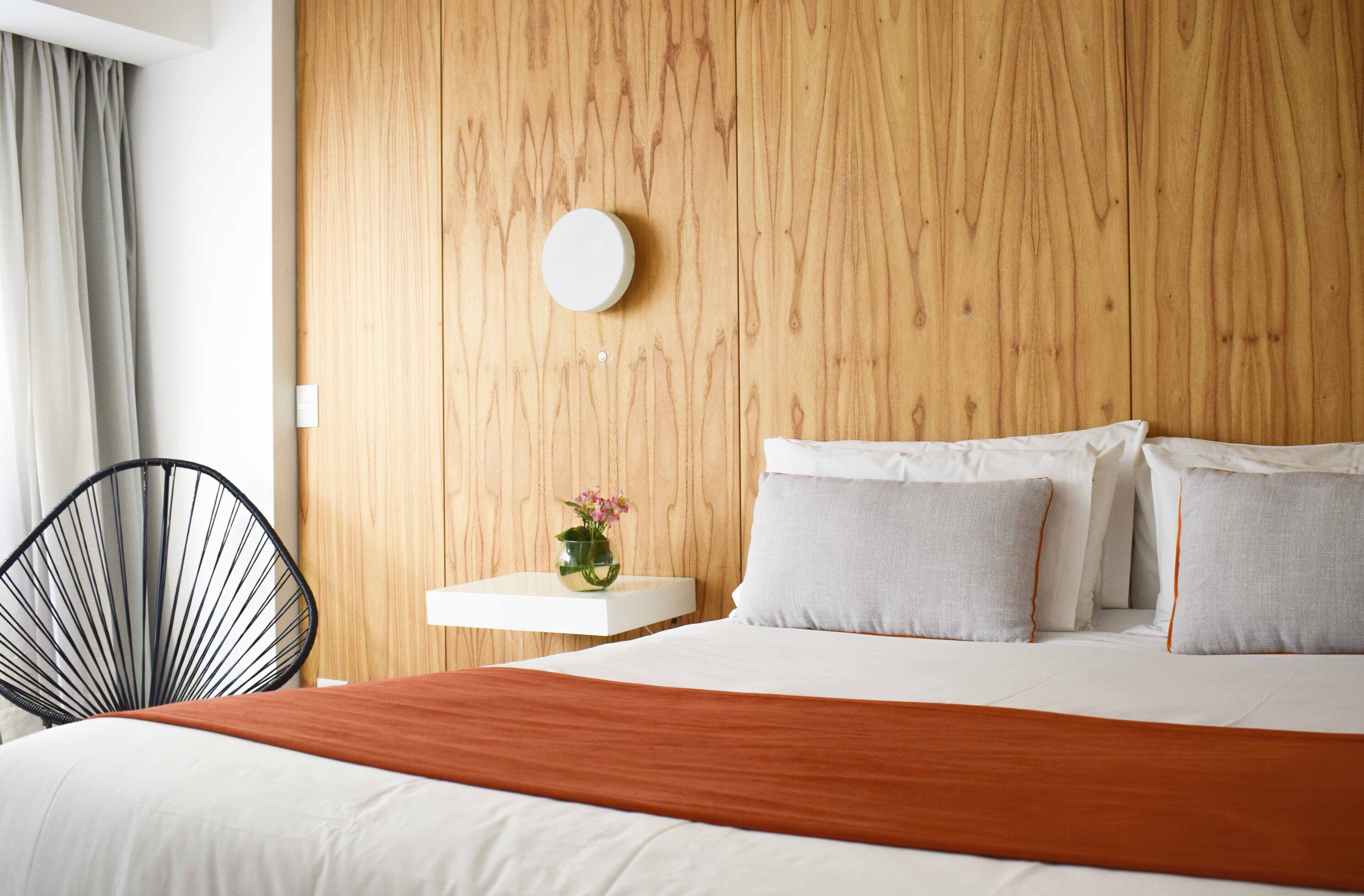 Sengetøy av topp kvalitet, dundyner og senger med overmadrass