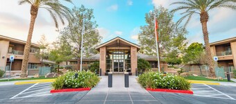 The Cliffs at Peace Canyon