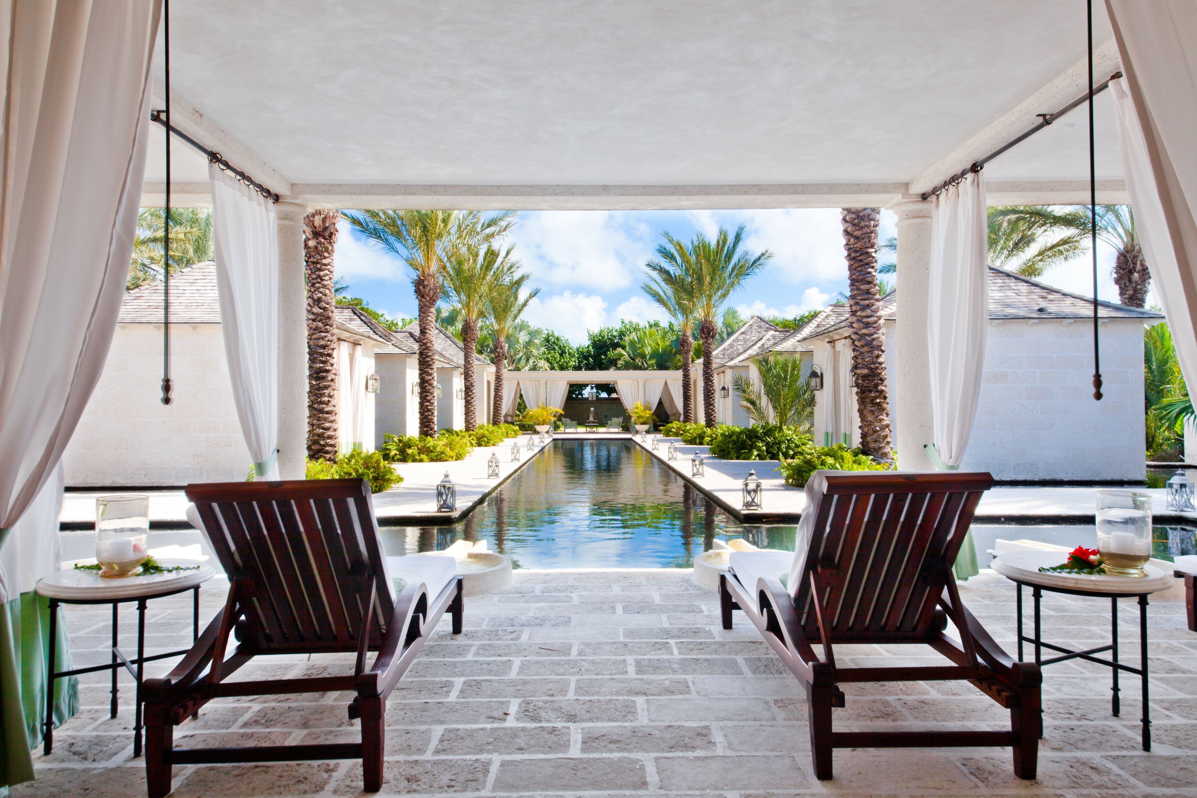 Salas de tratamientos para parejas, sauna, bañera de hidromasaje 