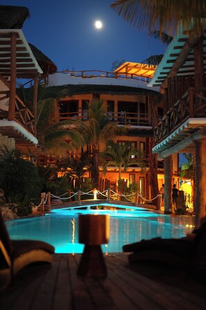 Outdoor pool, open 10:00 AM to 9:00 PM, pool loungers