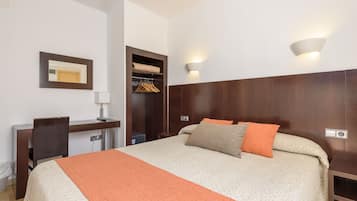 Een kluis op de kamer, een bureau, gratis babybedden, gratis wifi