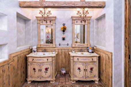 Adobe Grand Villas - Image 26