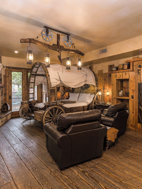 Luxury Villa, 1 King Bed | Premium bedding, in-room safe, individually decorated