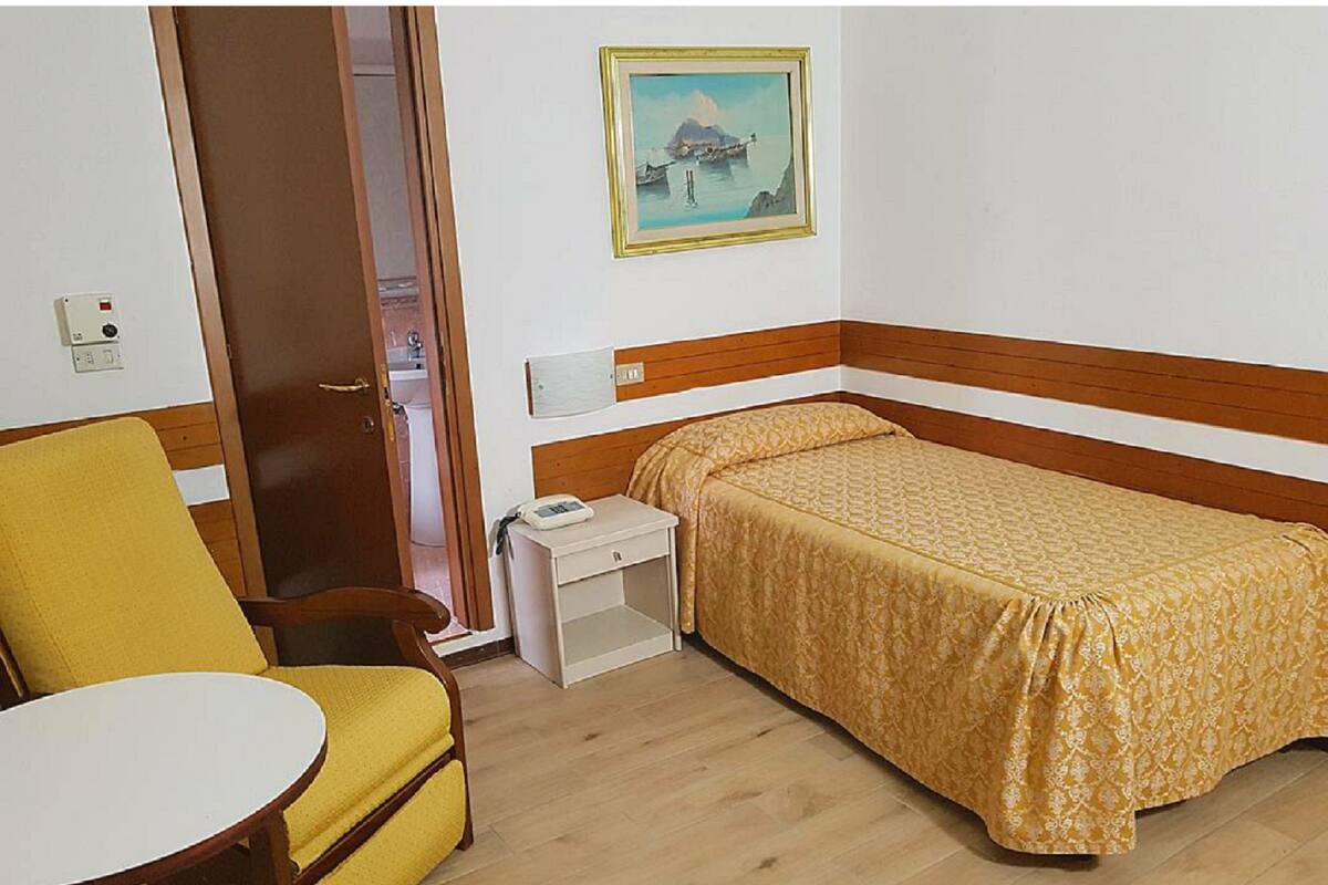 Chambre simple économique | 1 chambre, draps italiens de Frette, literie de qualité