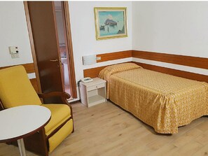 Økonomi-enkeltrom | 1 soverom, italienske Frette-laken og sengetøy av topp kvalitet