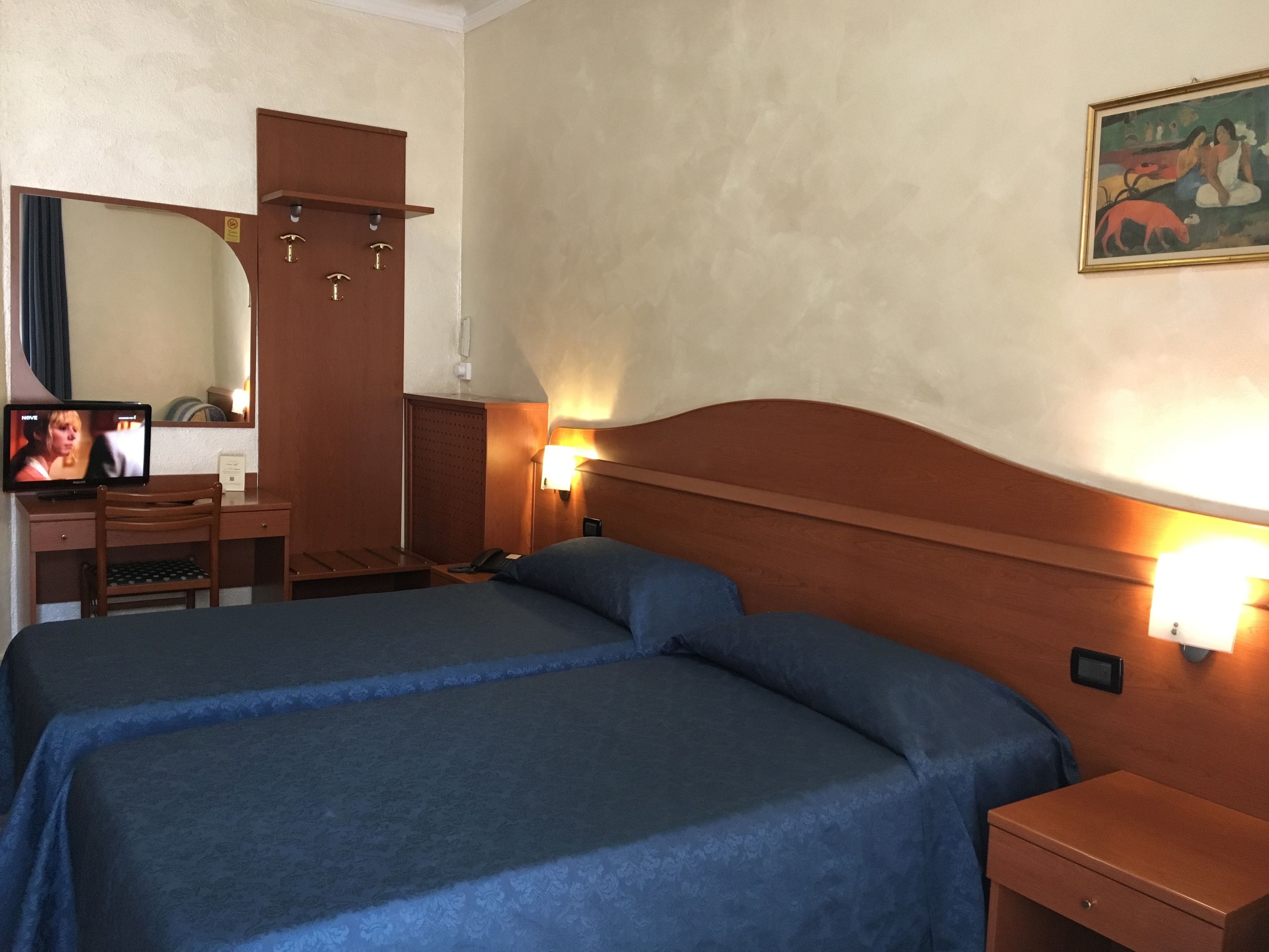 twin room, 2 single beds | in-room safe, soundproofing, free wifi
