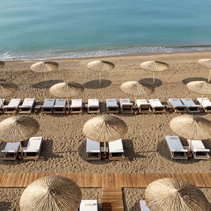 Private beach, beach cabanas, sun-loungers, beach umbrellas - Titanic Deluxe Lara (Antalya)