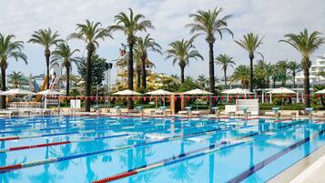 2 indoor pools, 2 outdoor pools, cabanas (surcharge), pool umbrellas