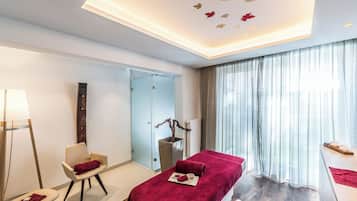 Sauna, steam room, body treatments, hot stone massages, body wraps