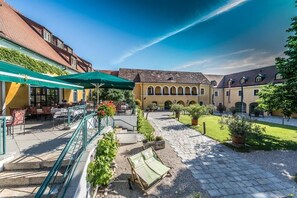 Terrace/patio - Hotel Althof (Retz)