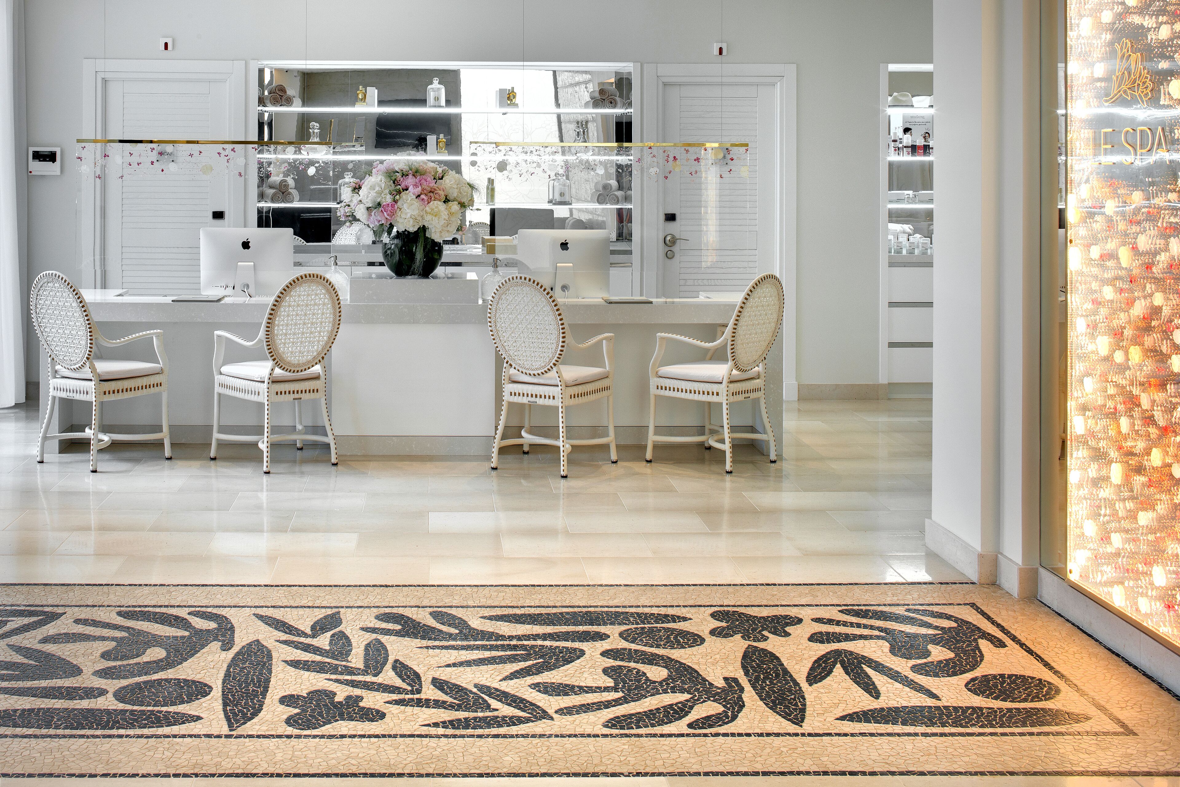 couples treatment room(s), sauna, hot tub, steam room