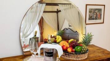Suite | In-room safe, individually decorated, desk, blackout curtains