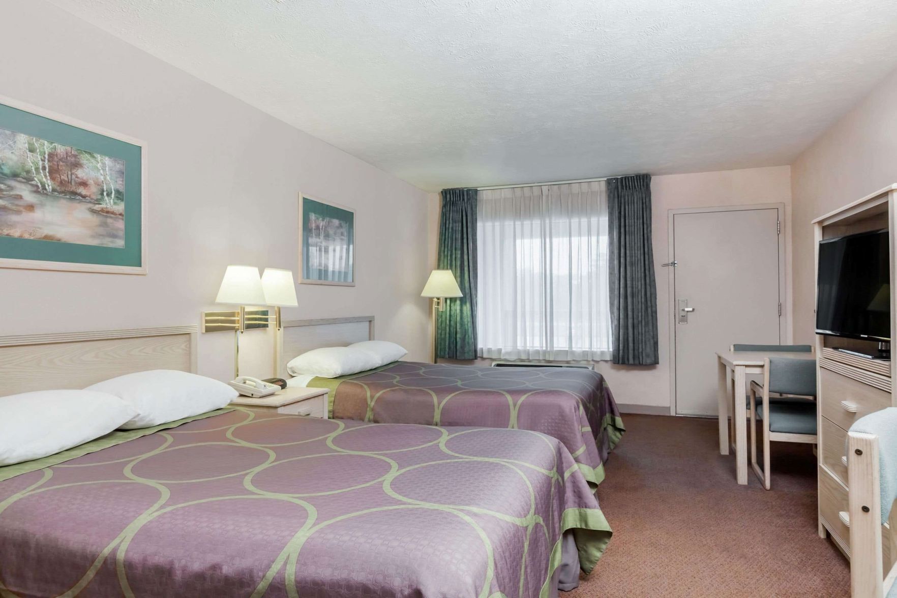 Individually decorated, individually furnished, desk, laptop workspace