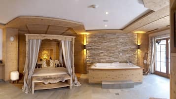 Salas de tratamiento para parejas, un sauna, una bañera de hidromasaje