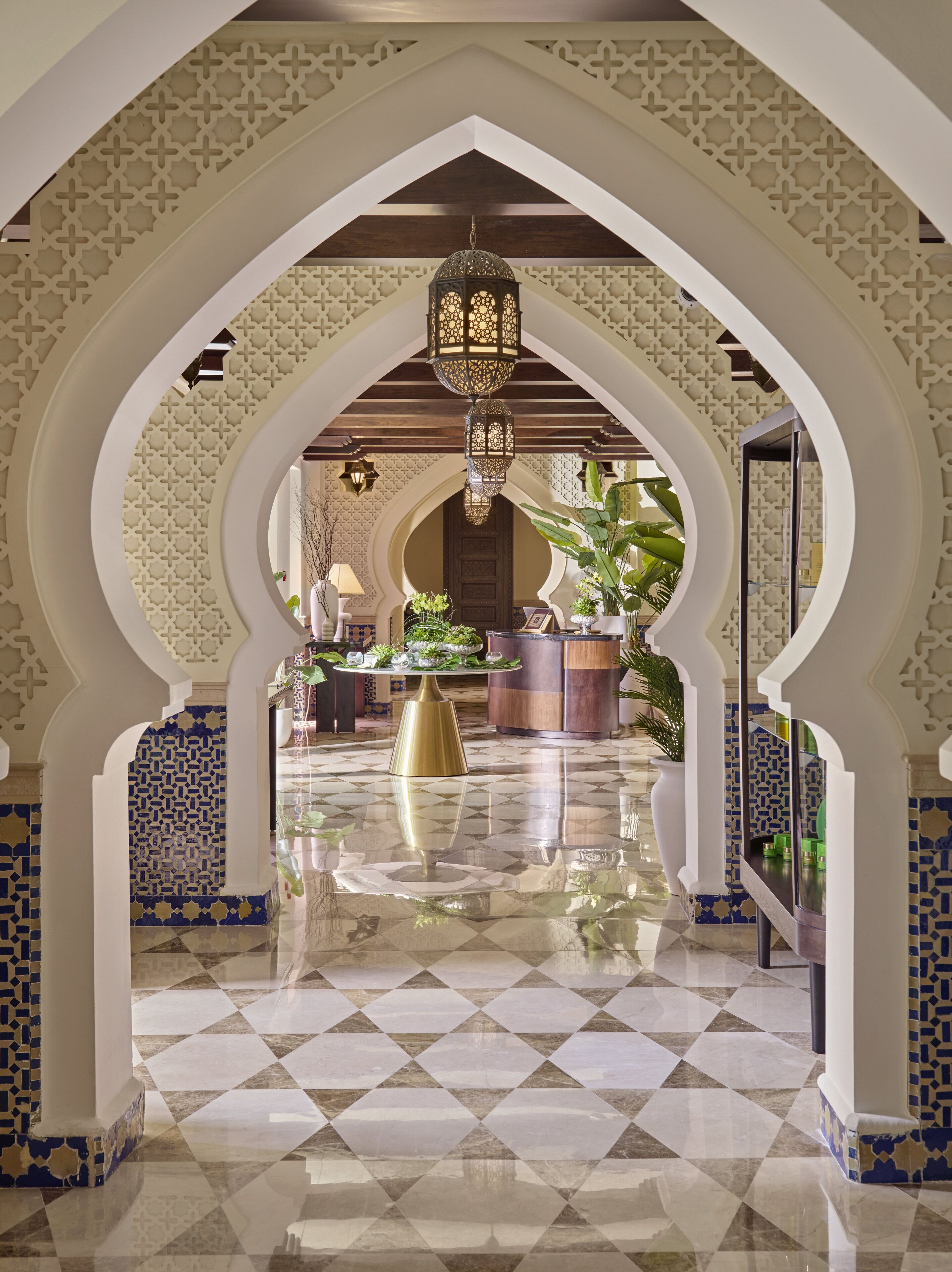 Hot tub, ruang uap, pemandian Turki/hammam, dan perawatan tubuh