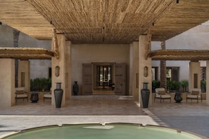 Exterior - Bab Al Shams (Dubai)