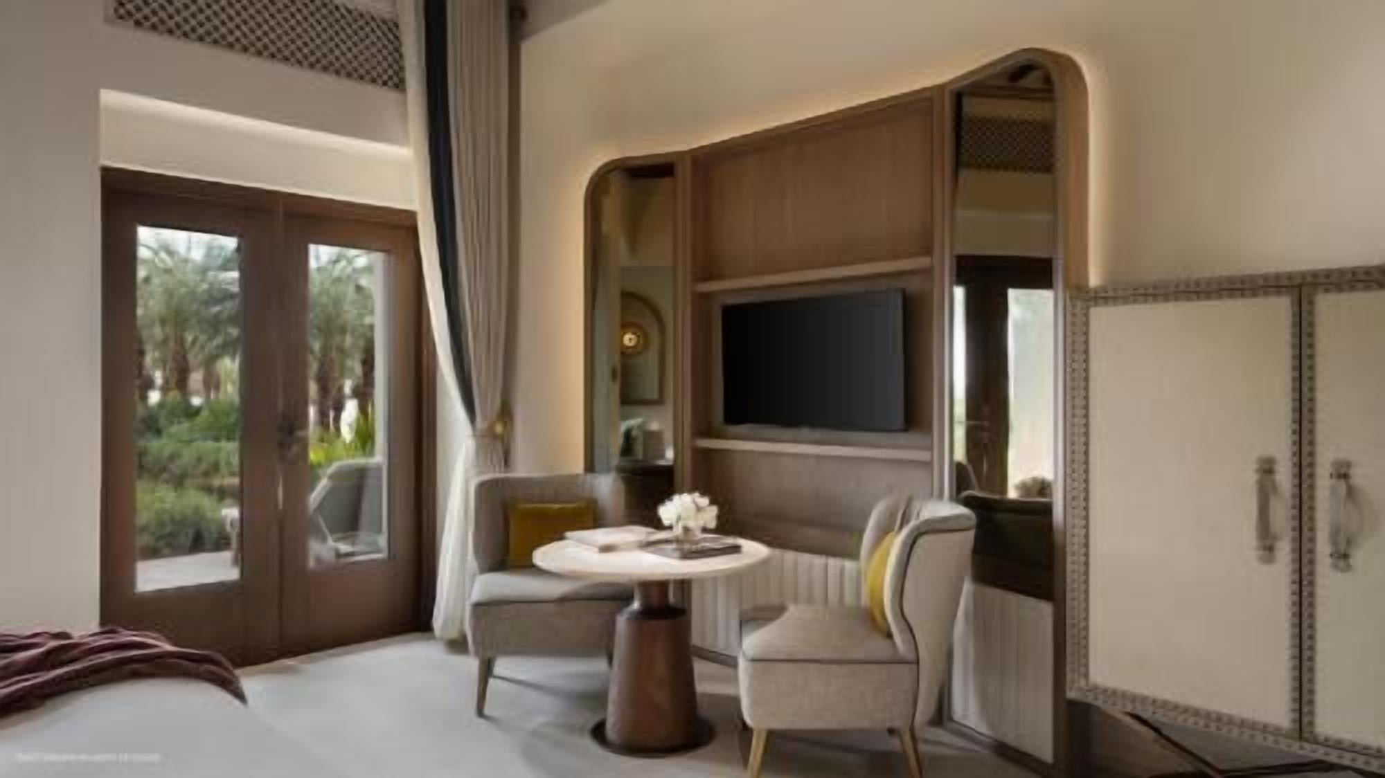 Coffres-forts dans les chambres, bureau