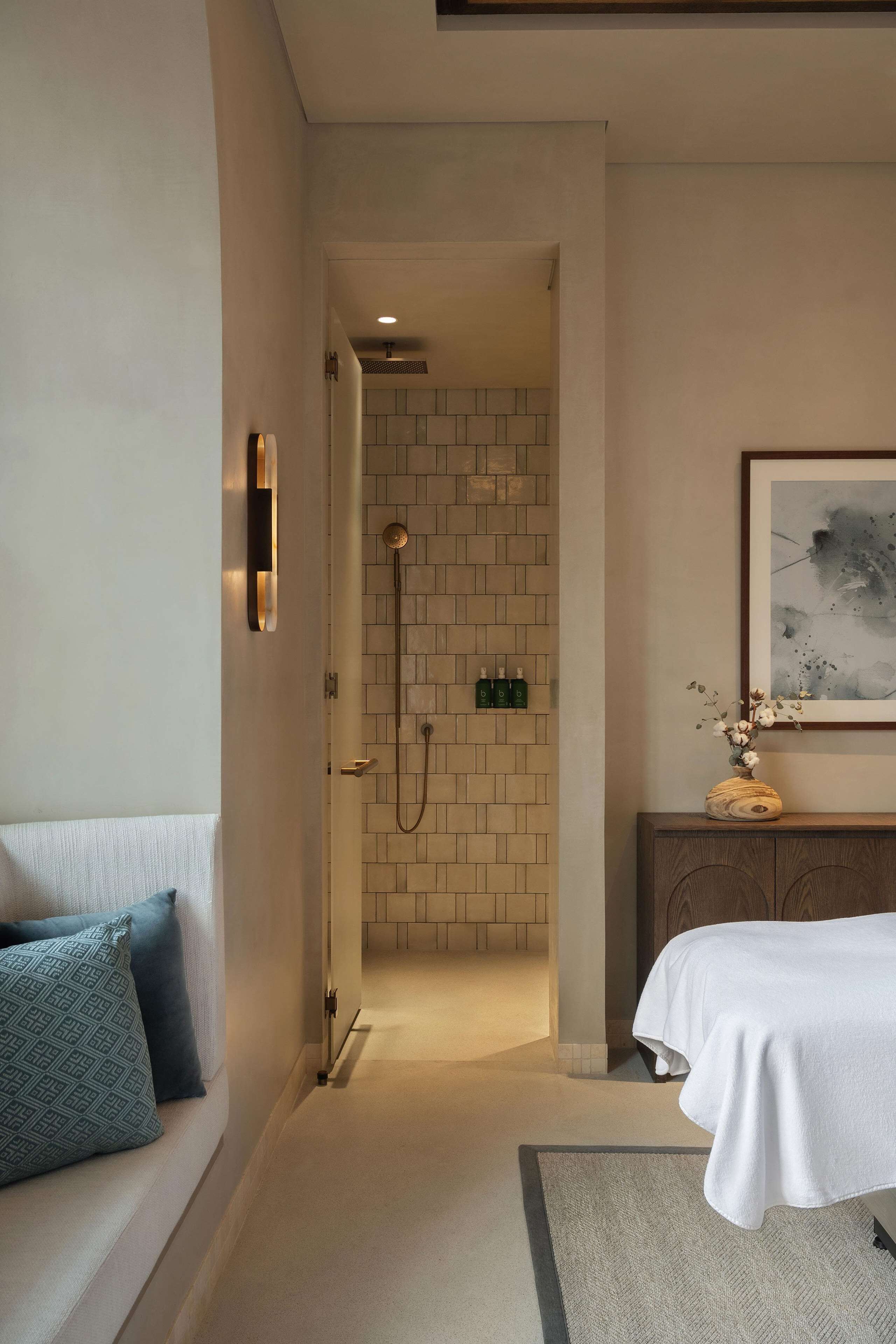 couples treatment room(s), sauna, steam room, body treatments