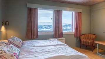 Habitación doble | Caja de seguridad en la habitación, escritorio y insonorización