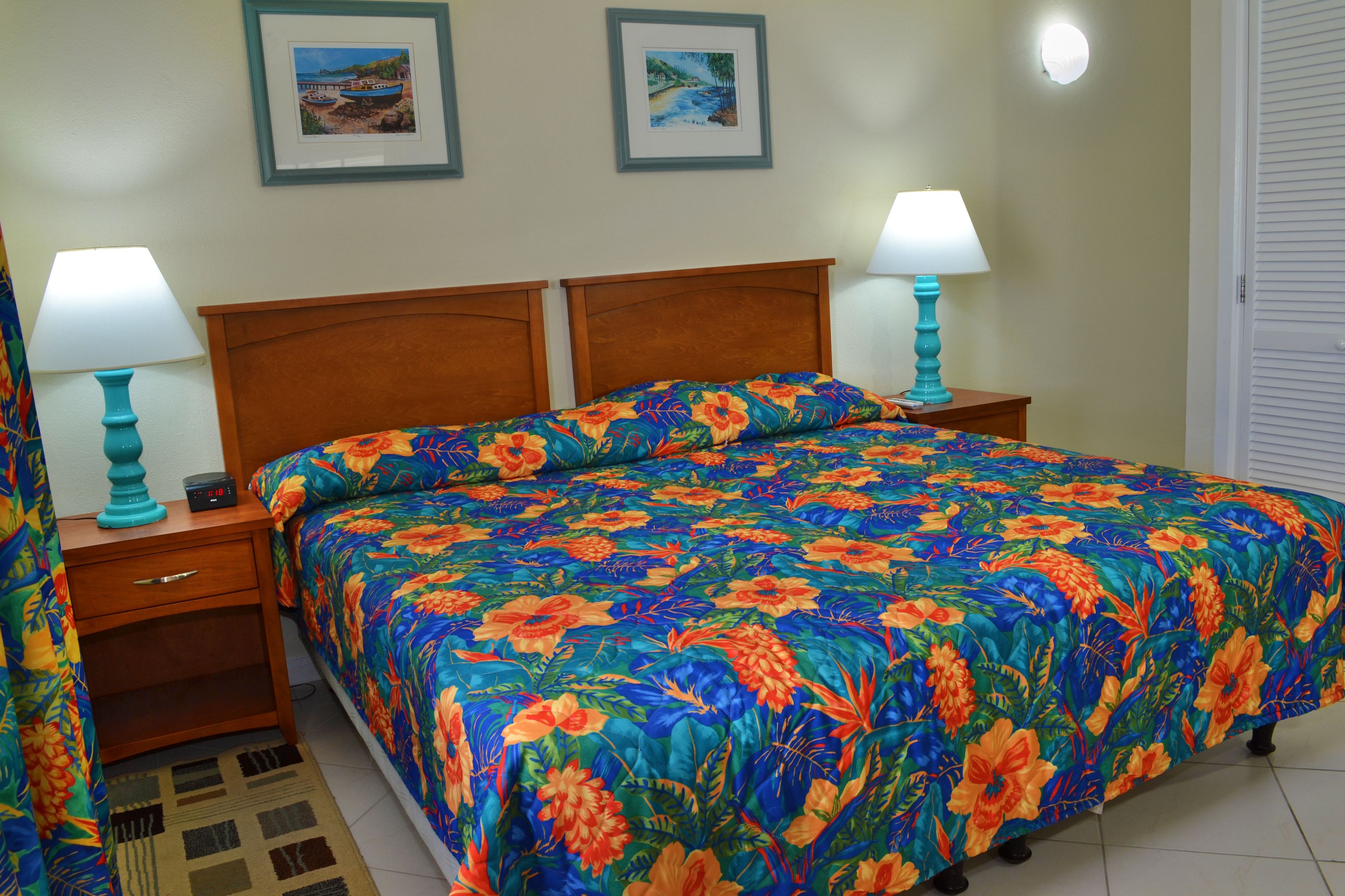 in-room safe, desk, laptop workspace, iron/ironing board