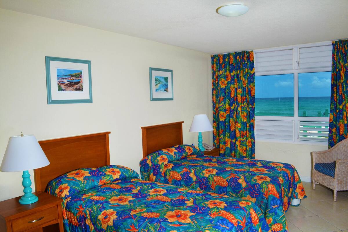 In-room safe, desk, laptop workspace, iron/ironing board