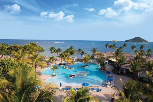 5 outdoor pools, pool umbrellas, sun loungers