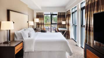 Suite, 1 Bedroom, Resort View (Corner) | 1 bedroom, premium bedding, down comforters, pillowtop beds