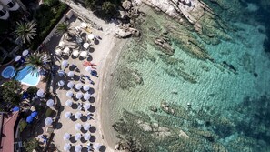 Aan een privéstrand