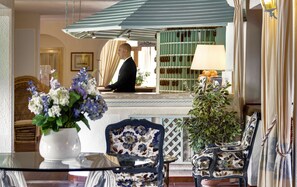 Reception - Grand Hotel Smeraldo Beach (Arzachena)